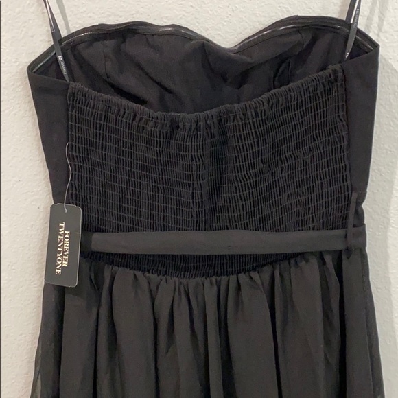 NWT Strapless High-Low dress - Picture 7 of 8